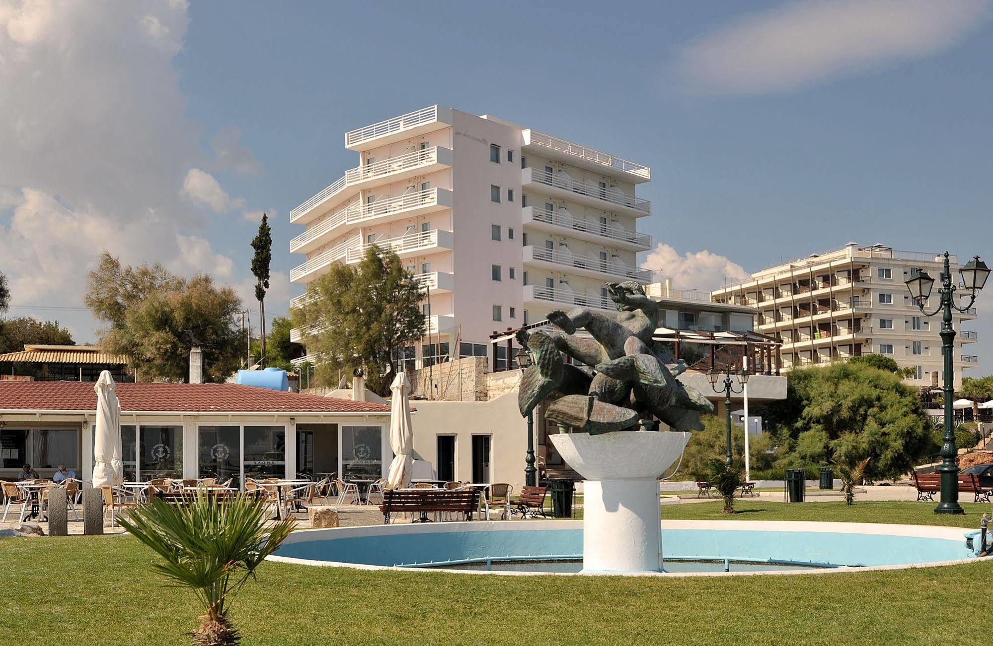 מאטי Attica Beach Hotel מראה חיצוני תמונה